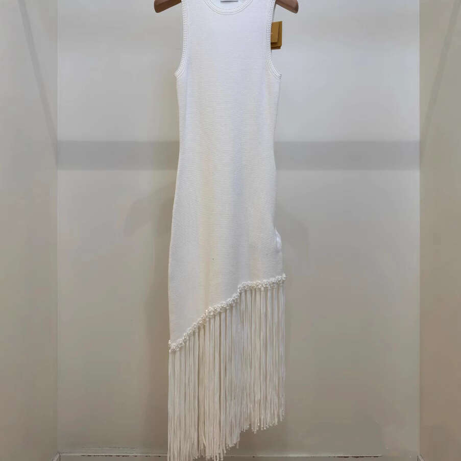 2026 French Elegant Spring Designer Mature Simple Style White Tassel Knitted Tank Top Dress
