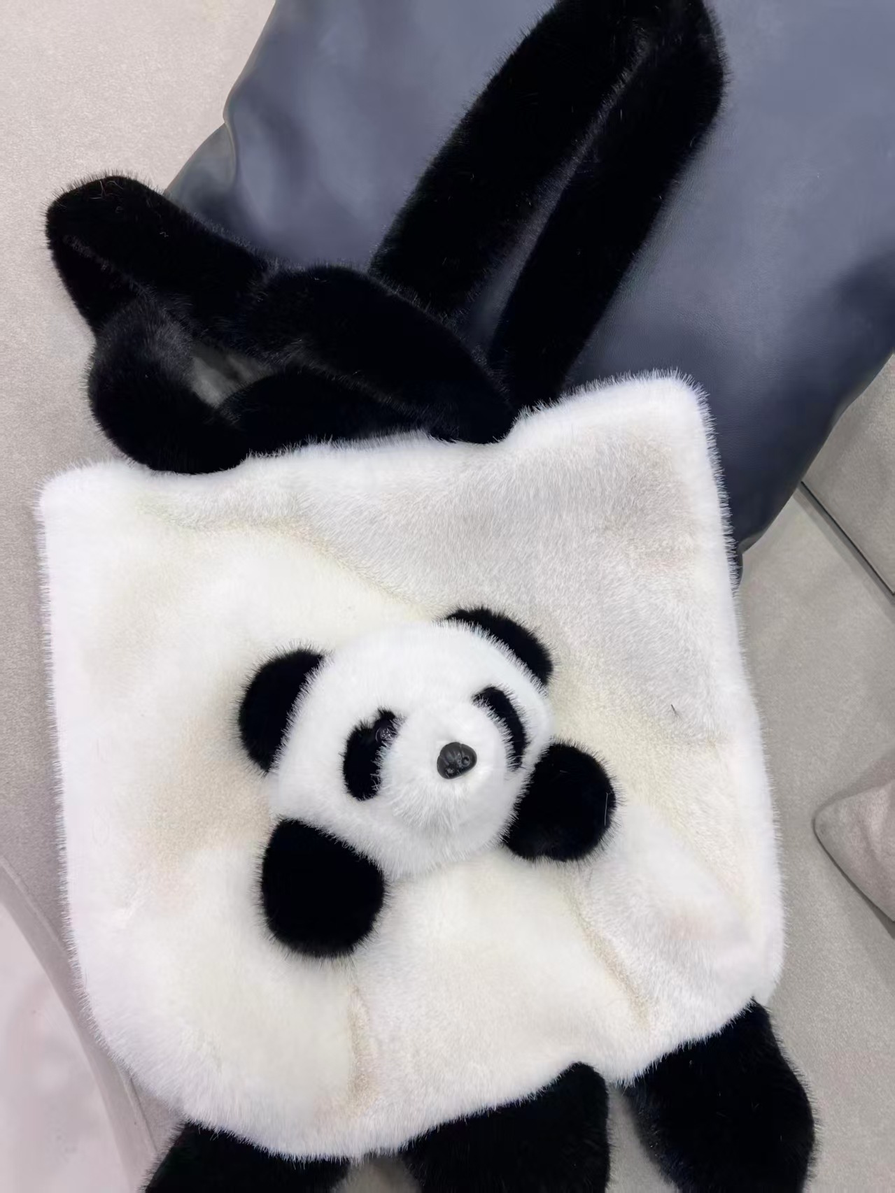 2025 New Creative Cartoon Panda Shoulder Bag Exquisite Cute Plush Toy Large Capacity Casual Handbag