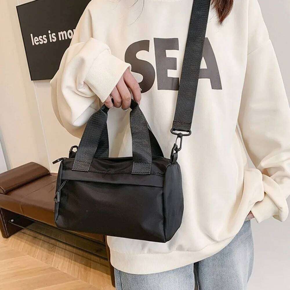 Casual Solid Color Canvas Crossbody Zipper Multi-Purpose Nylon Shoulder Handbag Tote Small Square Bag Student XJ260125