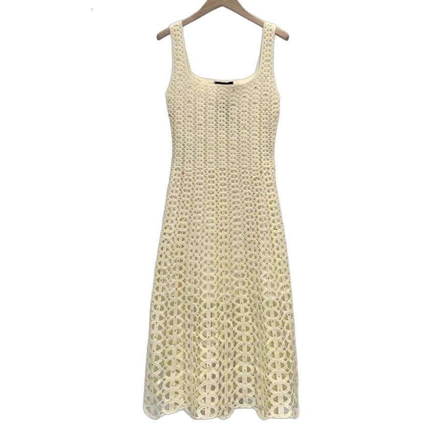 2026 French Elegant Designer Spring/Summer Round Neck Beaded Crochet Hollow Knitted Women's Tank Top