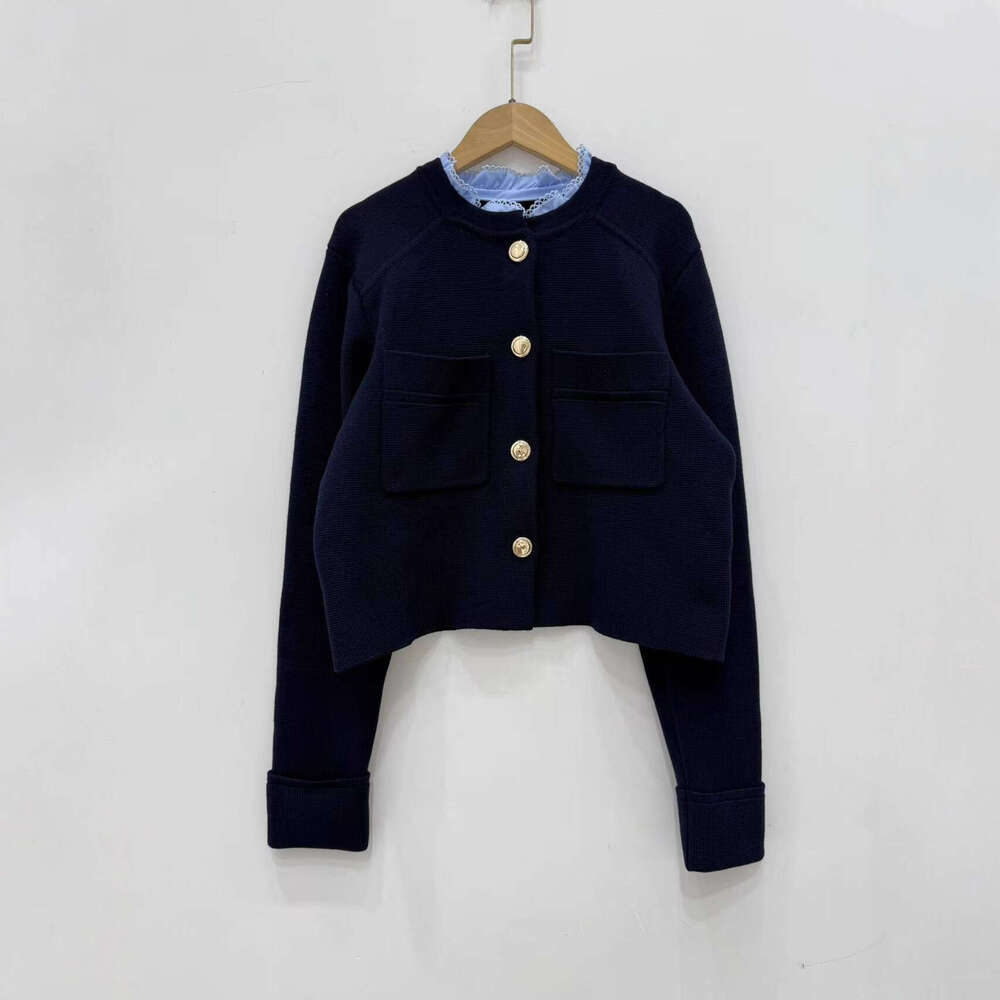 2026 Autumn/Winter New French Elegant Designer British Color blocked Lace Collar Single breasted Knitted Open Short Top for Women