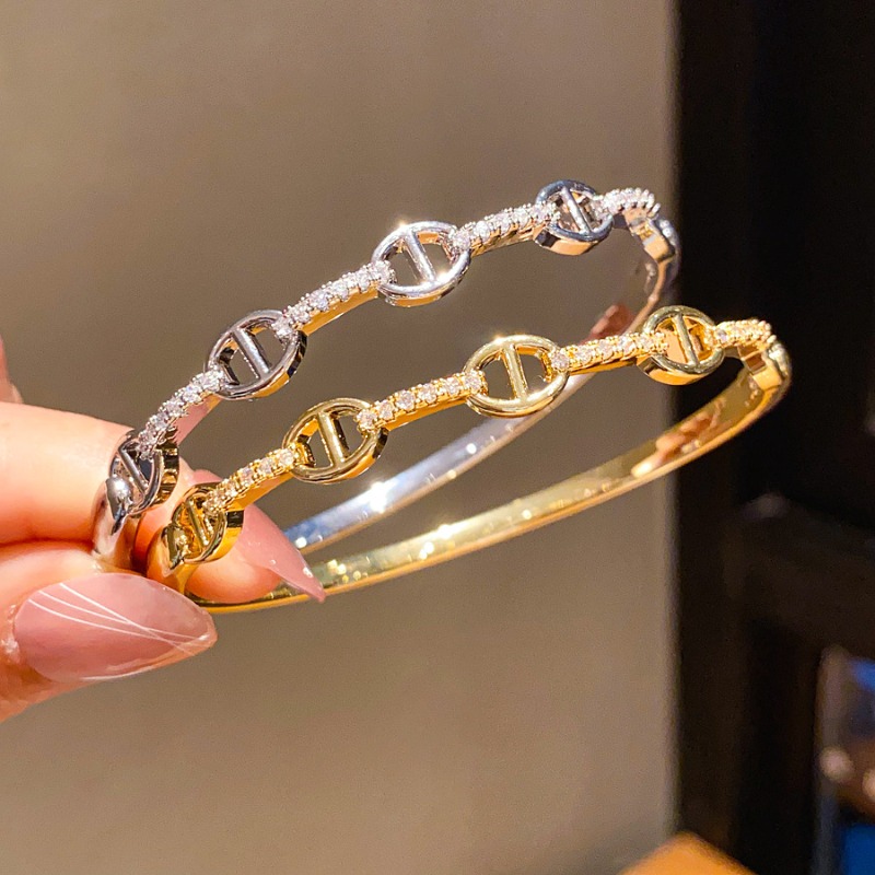 Jewelry Bangle 18K Gold Plated Zircon Clasp Bracelet Light Luxury Fashion Handwear for Women - view 8