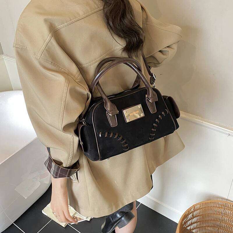 LEFTSIDE Women Small PU Leather Shoulder 2025 Winter Simple Short Handle Crossbody Bag Luxury Designer Handbags and Purses XJ260125