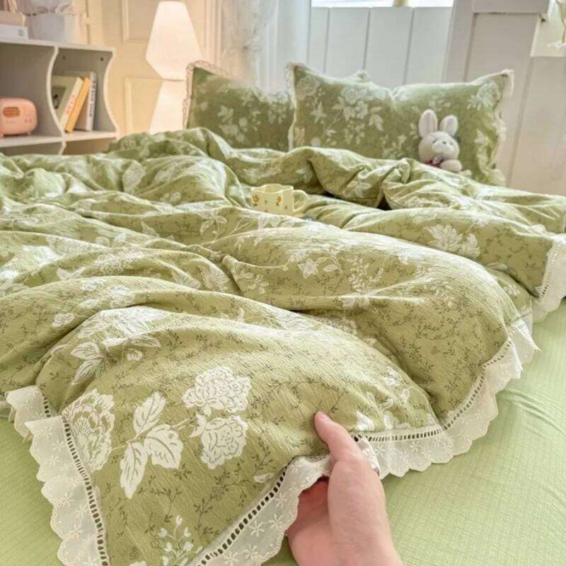 2025 new hollow lace wrinkled cotton four-piece household student dormitory three-piece set bed sheet quilt cover Y260124