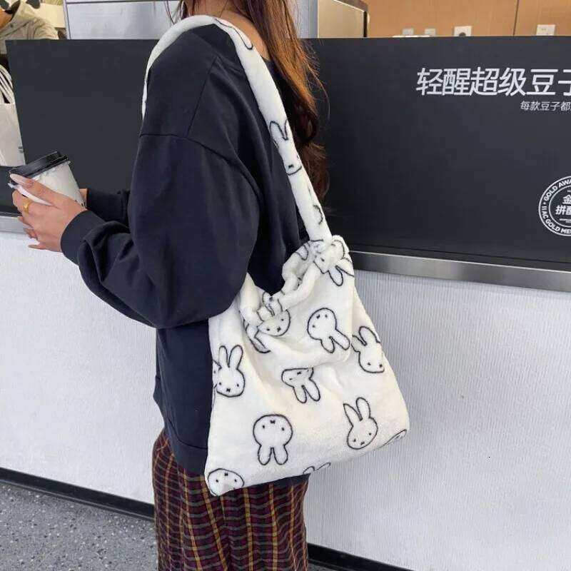 Plush Single Shoulder Fashion Casual Crossbody Anime Rabbit Pattern Single-shoulder Bag for Women Girl Gifts New XJ260125