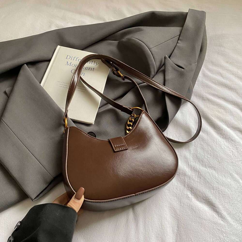 High-End Crescent for Women 2025 Autumn and Winter Fashion Crossbody Chain Texture Single Shoulder Underarm Bag 0302ST XJ260125