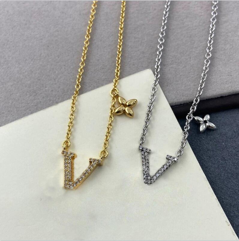Charm necklace designer for women necklace woman moissanite letters pendant womens necklace luxury jewelry classics style leisure ladies new faf0126 Y4