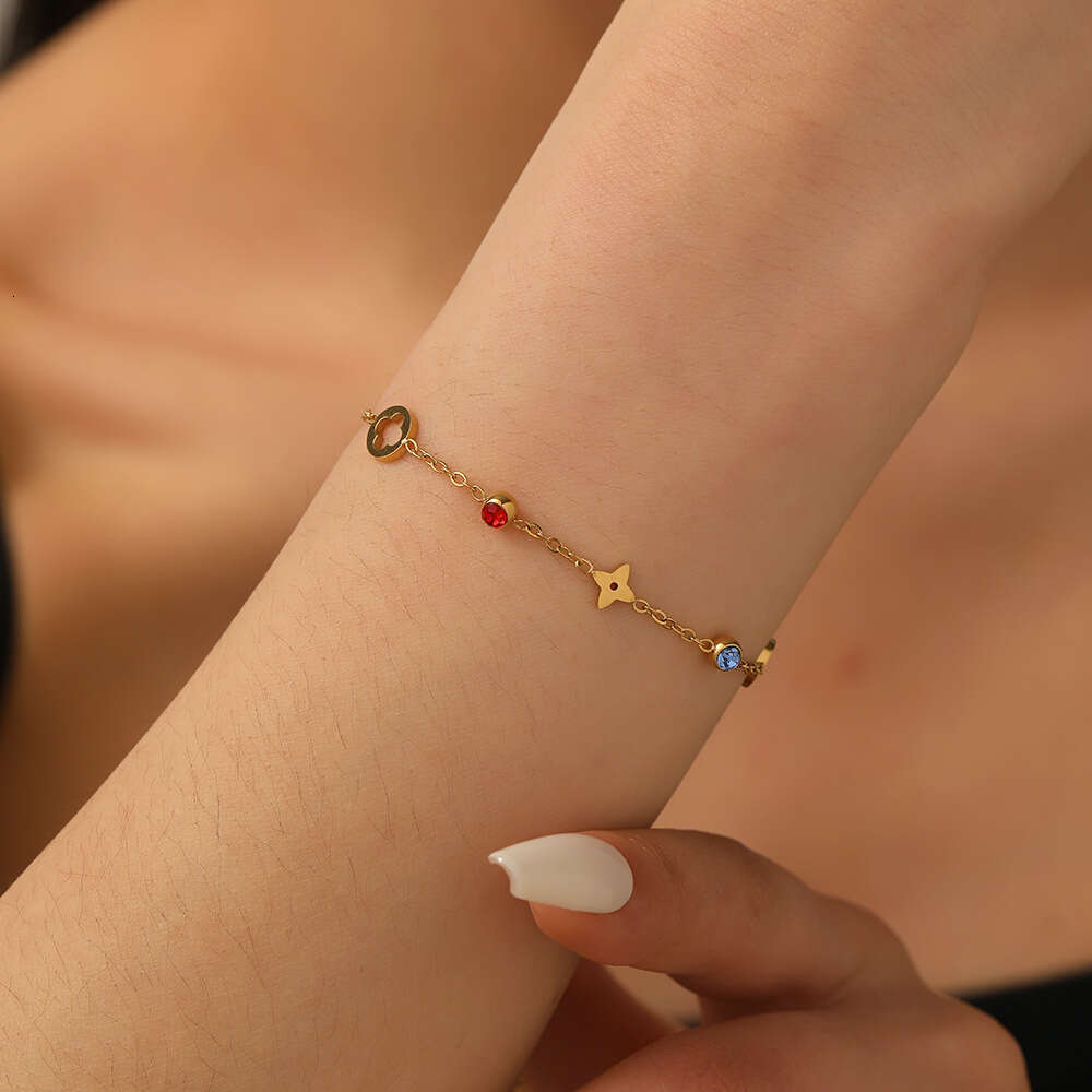 Colorful Diamond Four-Leaf Flower Bracelet for Women Niche Design Inlaid with Diamonds Light Luxury 18K