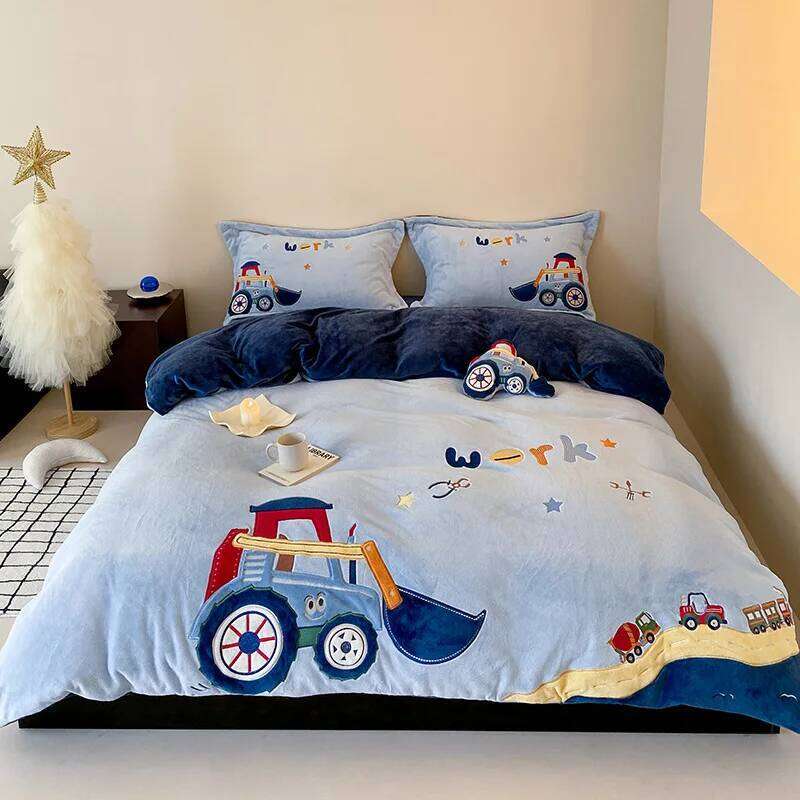 High End Three-dimensional Embroidered Milk Velvet Four Piece Set Cartoon Biscuit Pattern Winter Warm Duvet Cover Bed Sheet Y260124