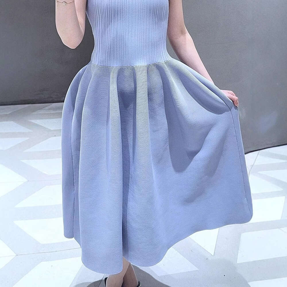 2026 spring French niche elegant temperament designer style rhinestone belt ribbed knit vest dress for women