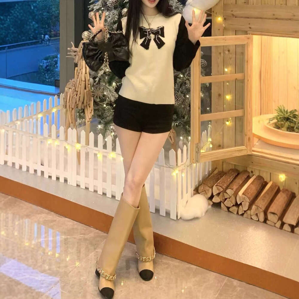 2026 Designer Autumn/Winter New Home Bow Knitted Rich Women's Style Sweater Social Top