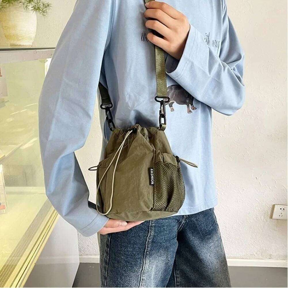 Fashion Single Shoulder Solid Color Lightweight Crossbody Nylon Small Bag Outdoor XJ260125