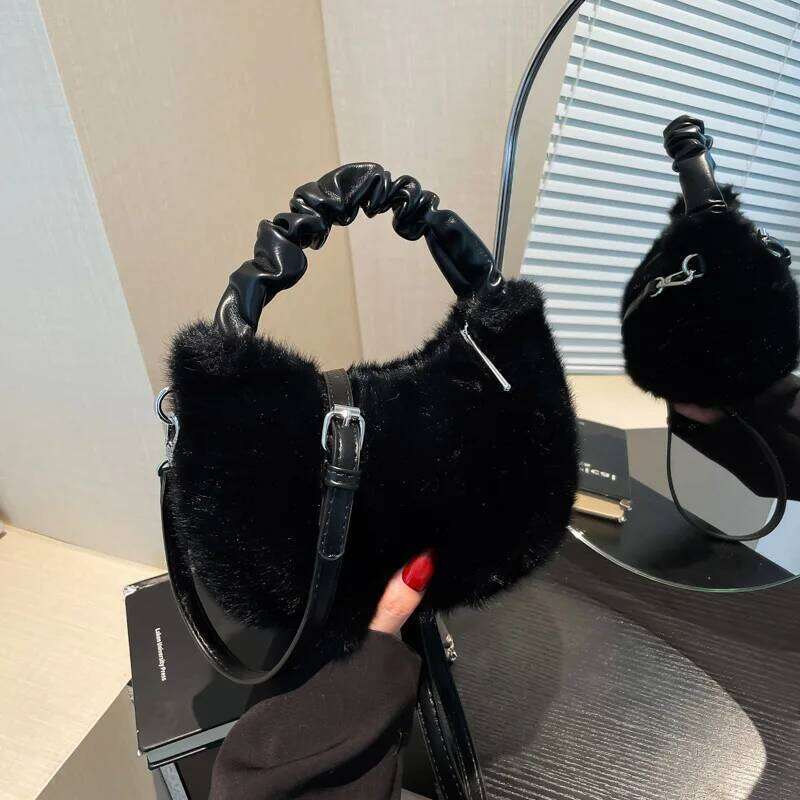 Women Plush Handbag Fashion Autumn Winter Crossbody BagTrendy Texture PU Folded Handheld Solid Single Shoulder Small Square Bag XJ260125