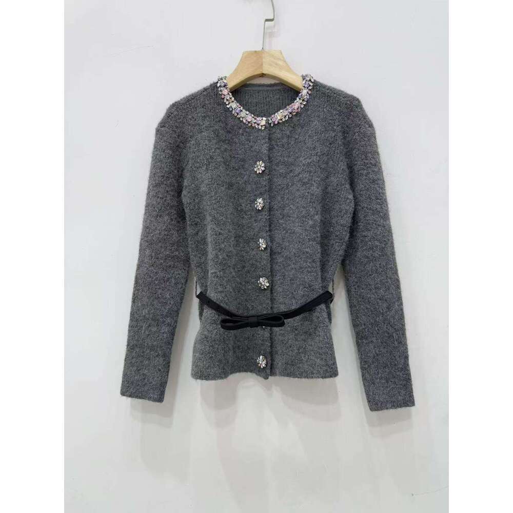 2026 Winter New French Niche Lazy Style Colored Diamond Sweater Knitted cardigan Wool Sweater