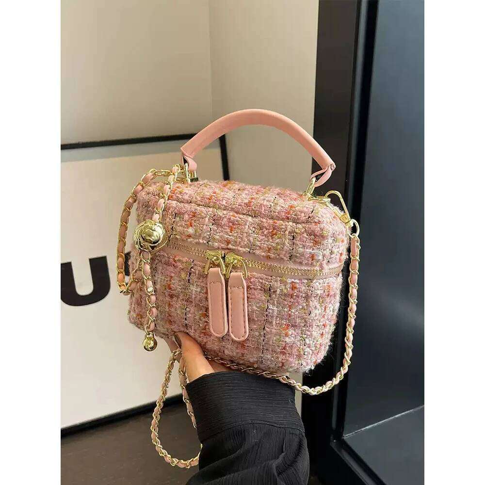 Mini Crossbody Bag for Ladies Women's Fashion High-Grade Knitted Zipper Bucket Bags Popular All-Matched Commute Handbags XJ260125