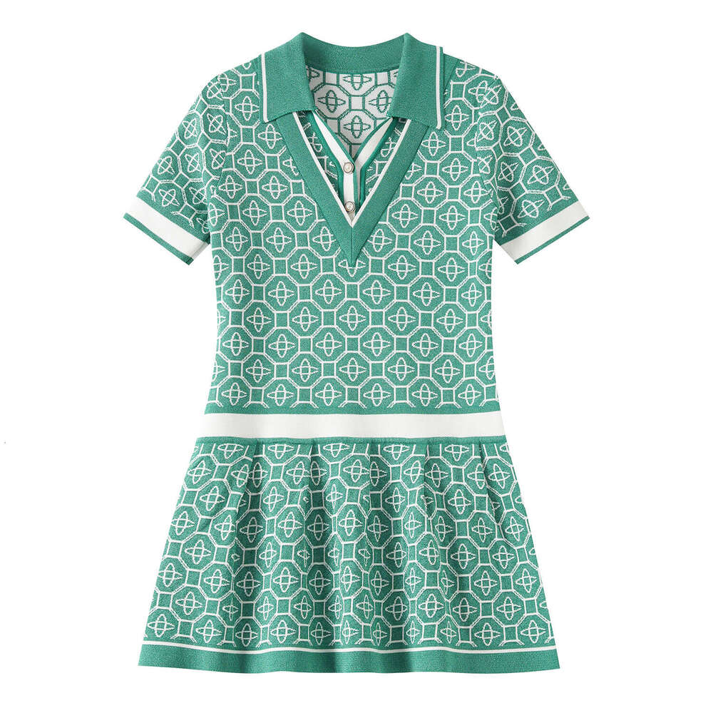 2026 Spring/Summer New Pearl Button Fake V-neck Flip Collar Shirt Woven Retro Shiny Silk Green Medium Long Dress