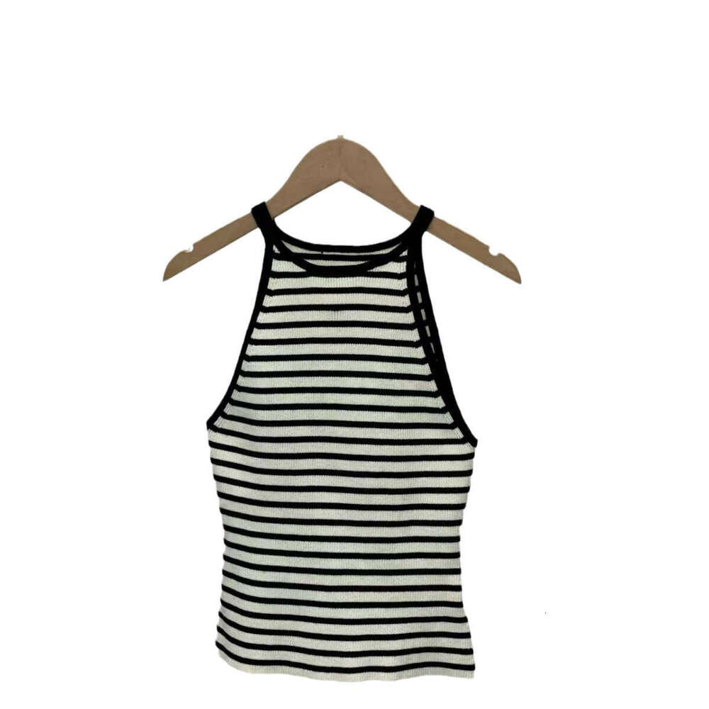 2026 Designer Spring/Summer New Striped Knitted Black and White Sleeveless Tank Top for Women