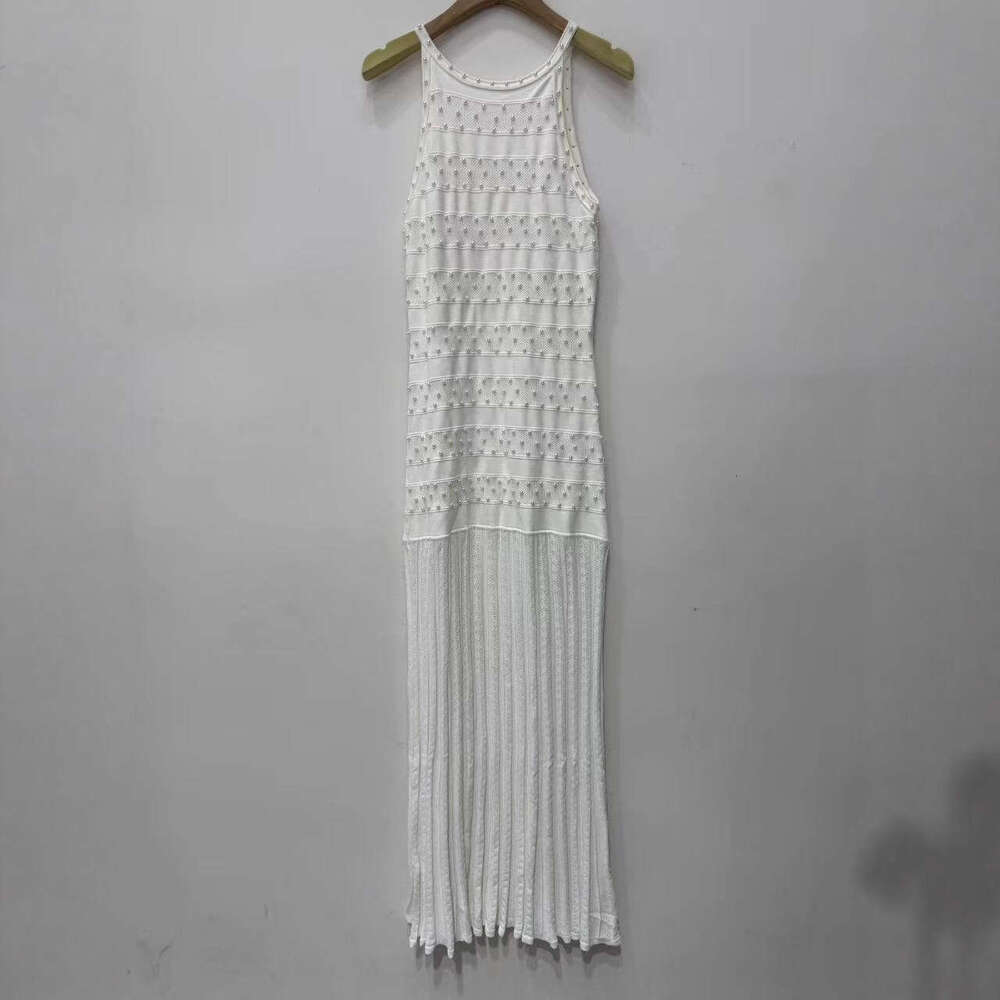 French elegance 2026 autumn and winter new style temperament white slim fit lace up dress bead knit cardigan