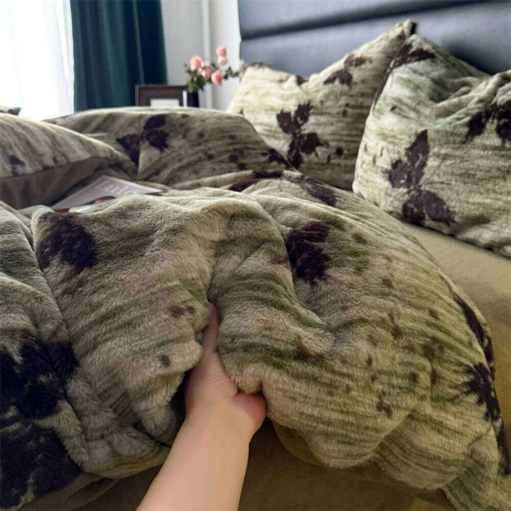 Retro Leopard Printed Rabbit Plush Quilt Cover Pillowcase Bed Sheet Four-Piece Thicken Winter Warm Coral Fleece Bedding Set Y260124