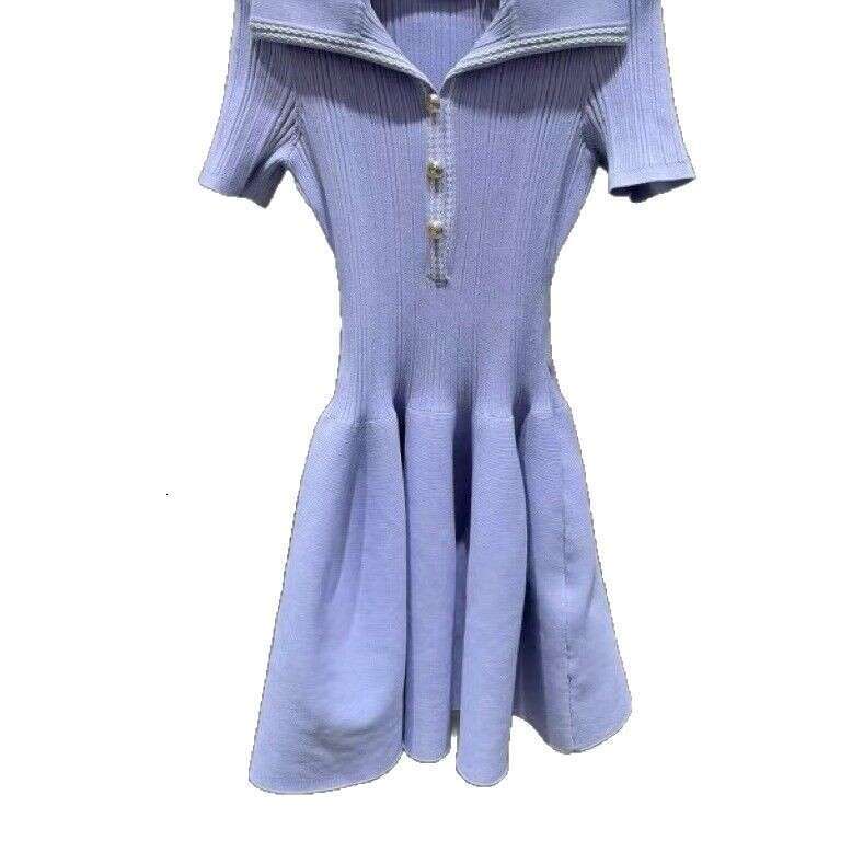 2026 Spring New French Designer Style Elegant Aging Reduction Waist Big Collar Knitted Dress for Women