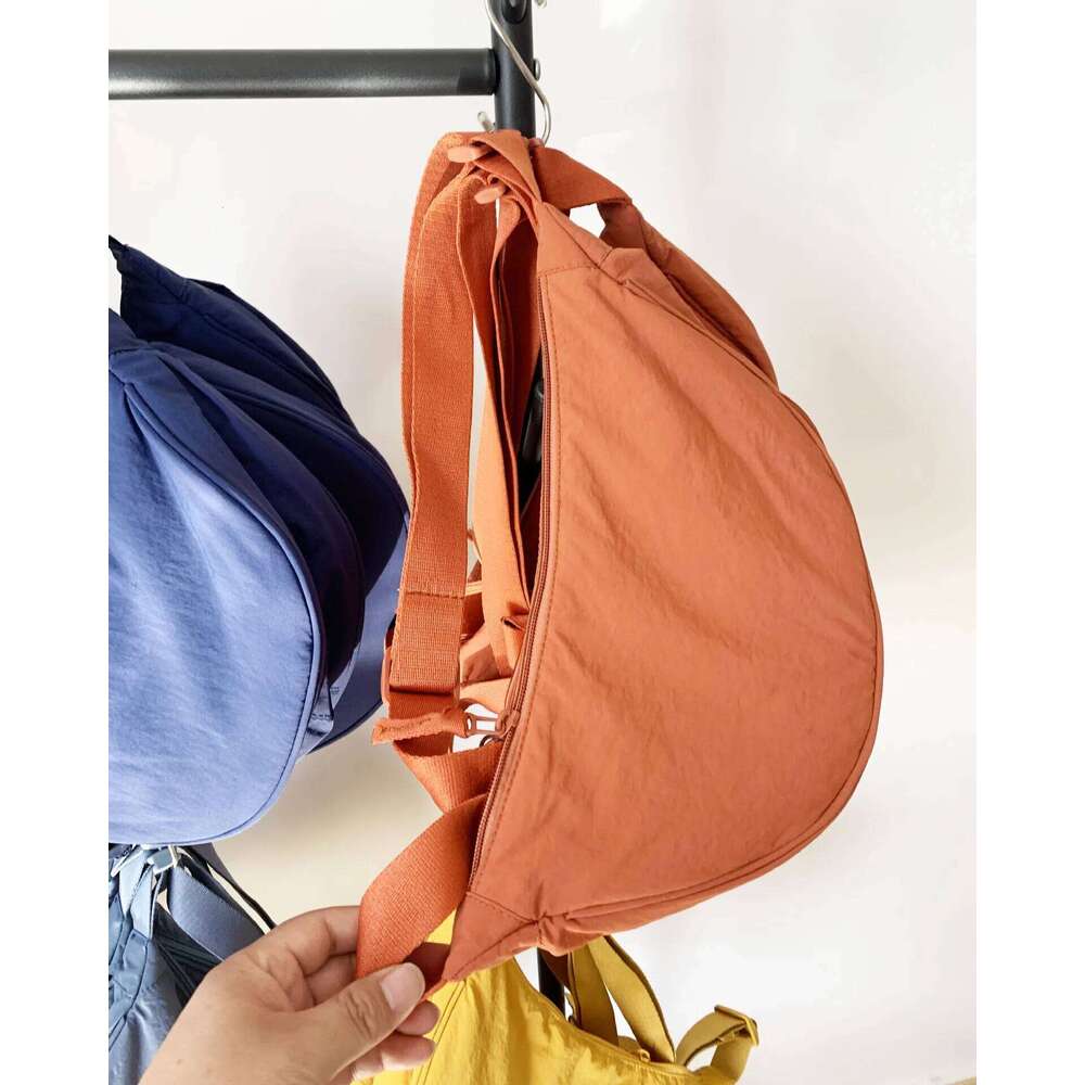 Solid Color Women's Portable Shoulder Simple Female Nylon Cloth Padded Crossbody Bags Travel Purse Handbags Messenger Bag XJ260125