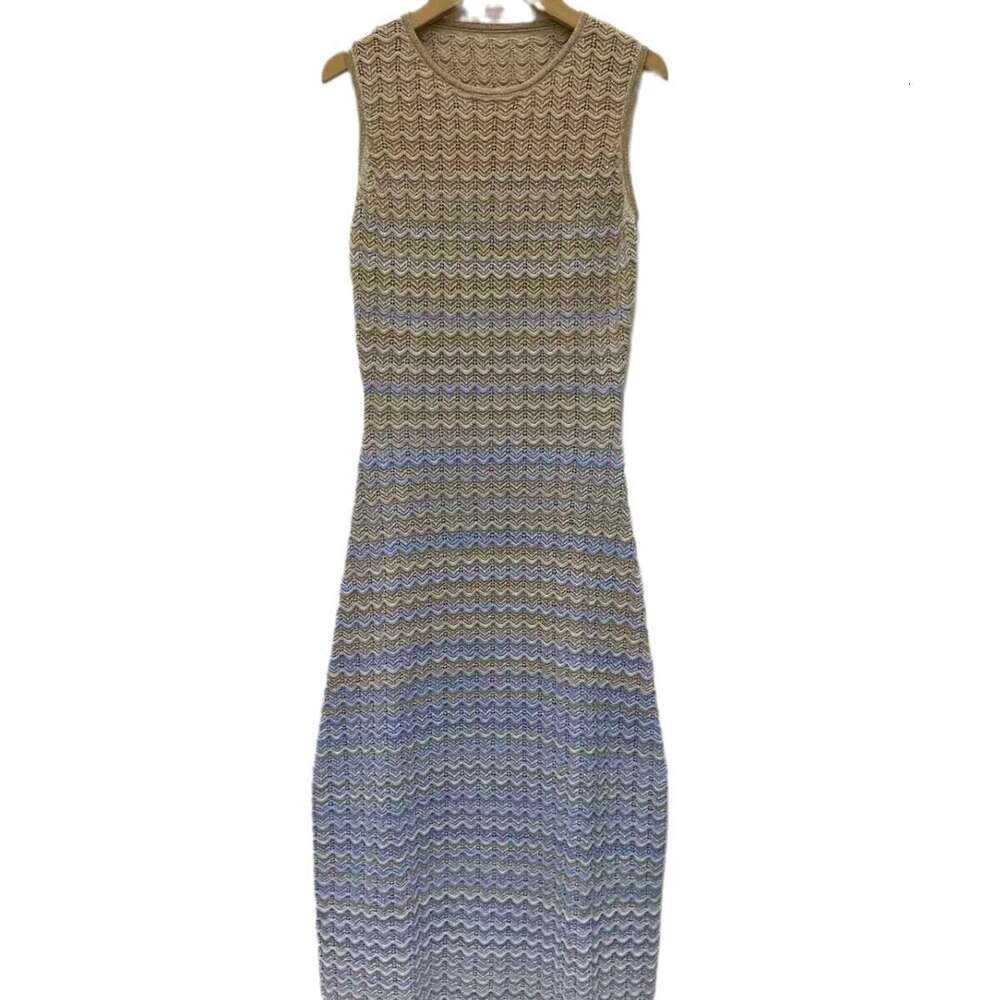 2026 Spring/Summer New Designer Sleeveless Round Neck Slimming Gradient Knitted Long Dress for Children