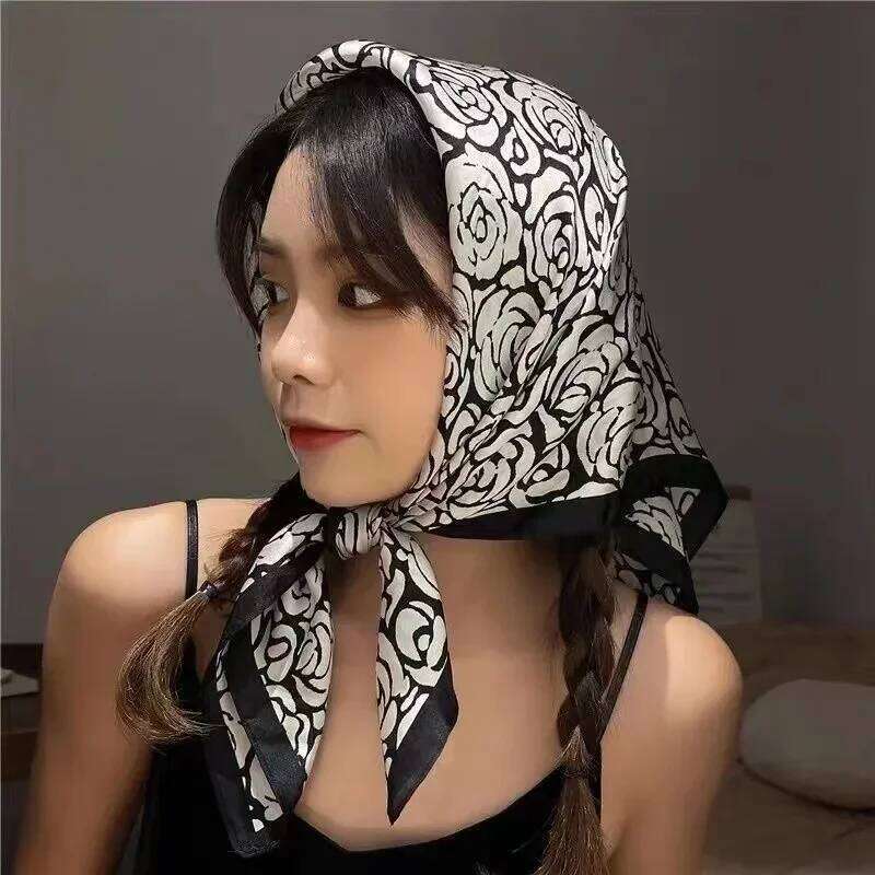 Printed Silk Scarf Cover Blanket For Women, Luxurious And Soft Satin Hairband, Handbag Ribbon, Shawl, Headscarf, Scarf, Hairband Gift Cover Blanket