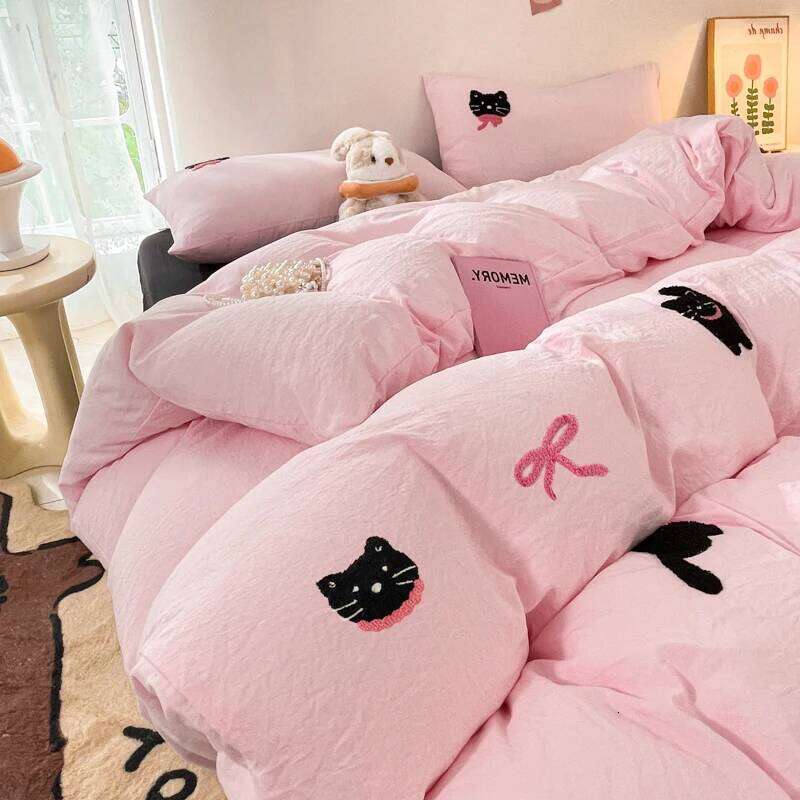 Korean Style Pink Bedding Set Black Cat Embroidery Washed Cotton Duvet Cover Cute Cardboard Bed linen Comforter Sets Y260124