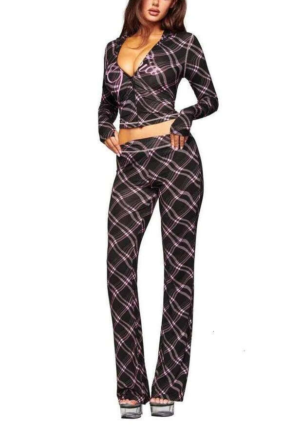 2026 designer women's high sportswear style 2-piece set with flared pants, long sleeved top, low waist set