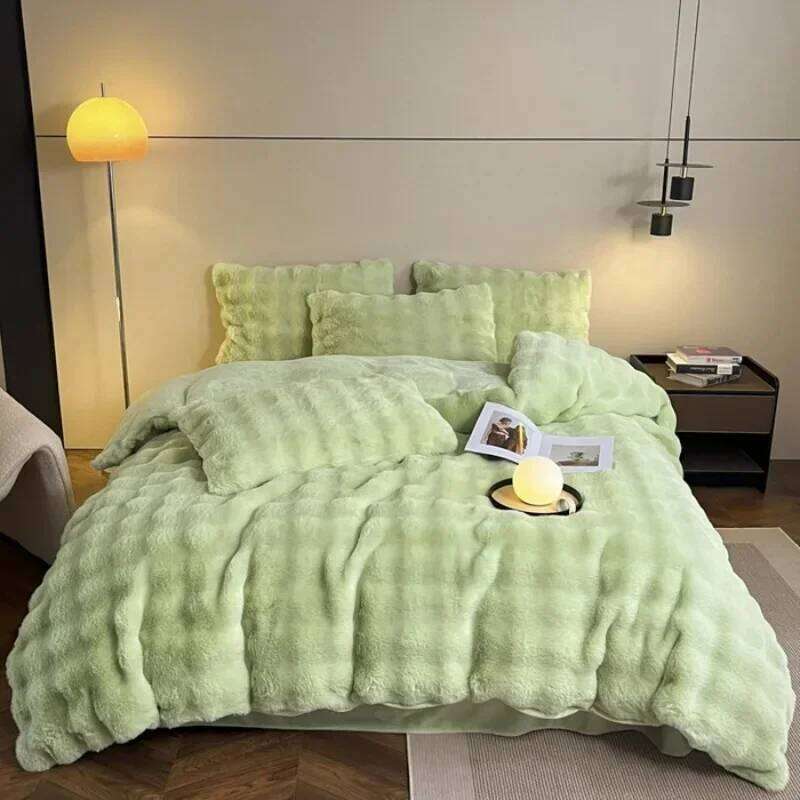 2024 New Autumn and Winter Warm Thickened Skin-friendly Comfortable Rabbit Milk Plush Four-piece Set Sheet Kit Y260124
