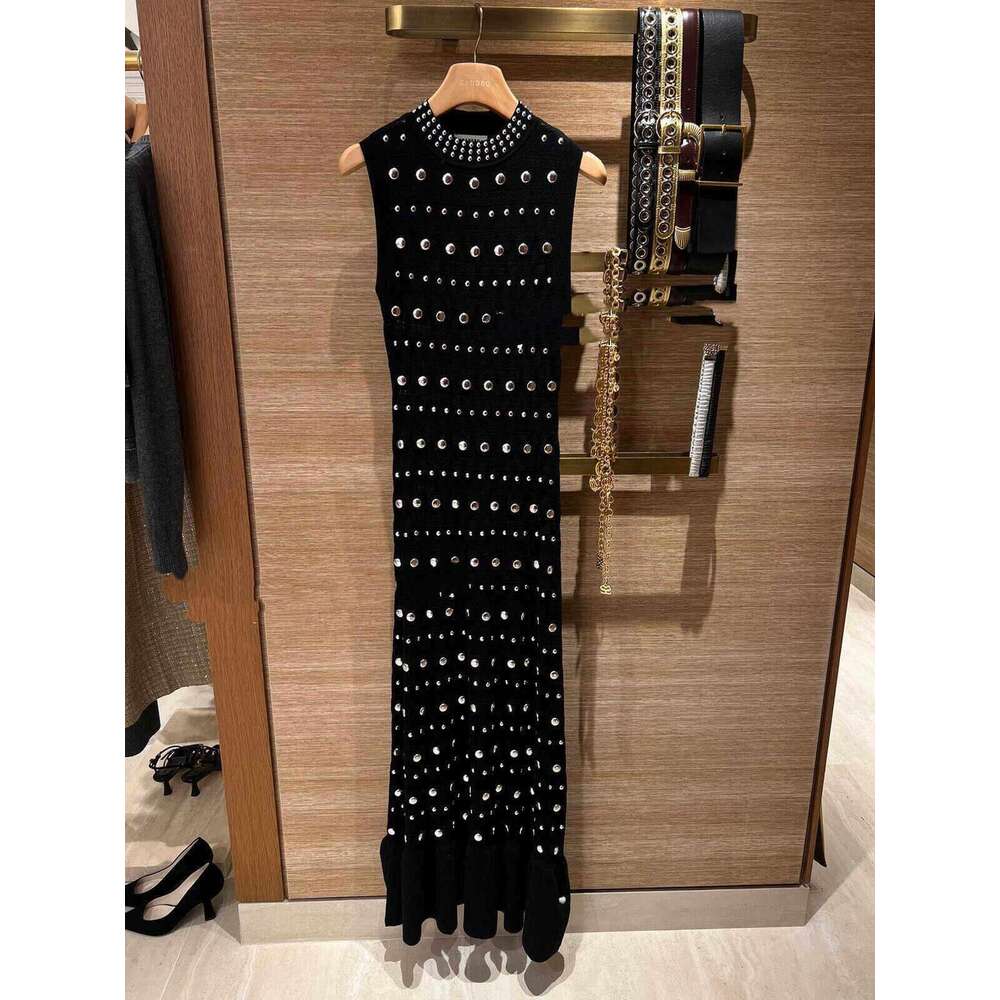 2026 autumn and winter new designer polka dot rivet ruffled sleeveless vest medium dress