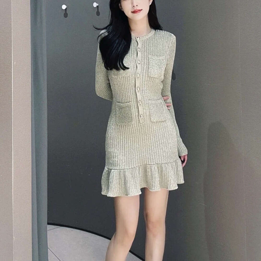 2026 Autumn/Winter New Designer Elegant Social Style Gold Knitted Mermaid Dress Short Skirt for Children