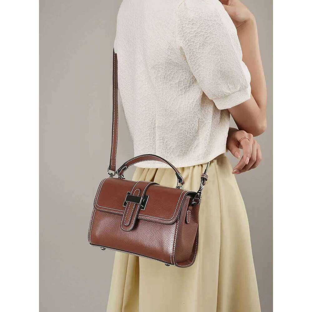 100% Genuine Leahter Women Crossbody Female Shoulder Handbag Ladies Gift 2025 Korean Style Commuter Bag For shopping XJ260125