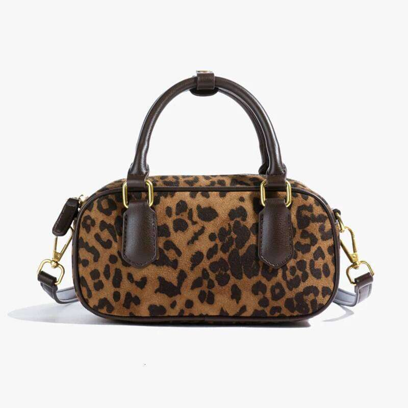 Korean Version Autumn Winter New Retro Frosted Versatile Shoulder Fashion Pillow Women's Bag Boston Leopard Handbag XJ260125