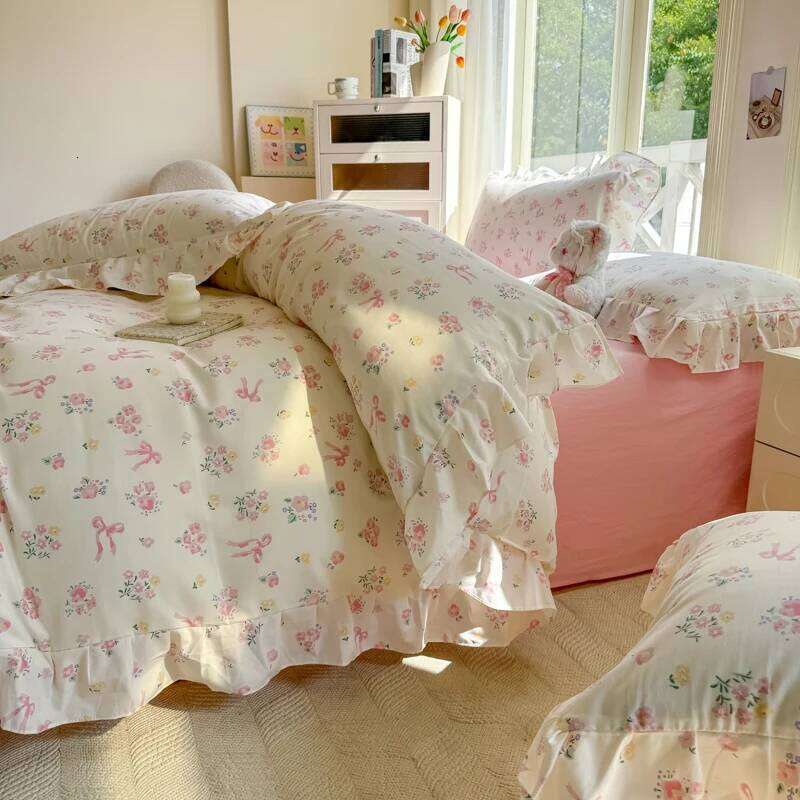 INS Floral Style Bedding Sets 2025 Ruffle Lace Bow Quilt Romantic Bedclothes Decor Woman Girls Bedroom Duvet Cover 4pcs Y260124