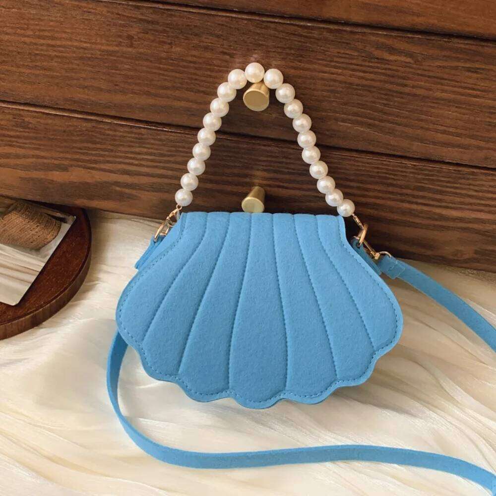Chic Design Pearl Handheld Women's Shaped Felt Single-shoulder Solid Color Shell Bag for Girls Students XJ260125
