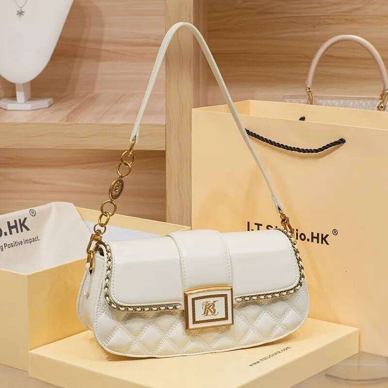 Light luxury brand women's single shoulder underarm for autumn and winter 2025, designer high-end fashion crossbody bag XJ260125