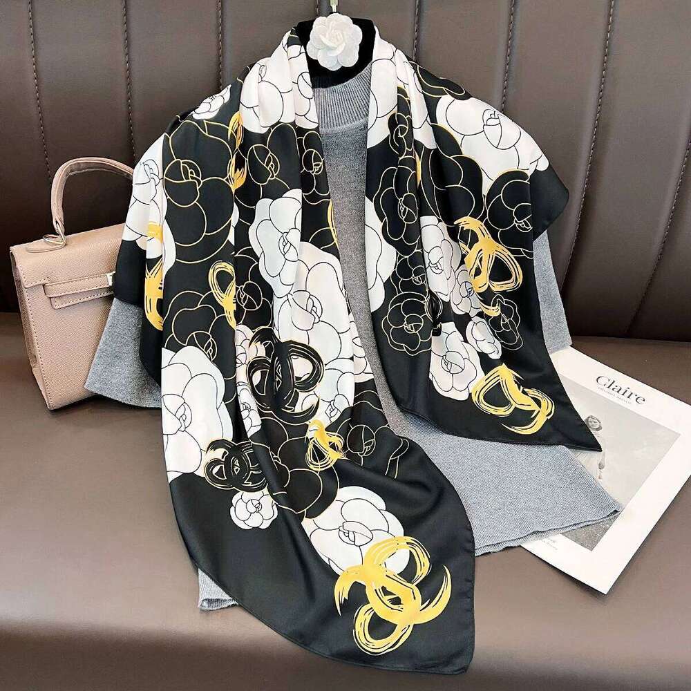 Four Seasons Women's Luxury Design Silk Soft Scarf, Soft Muslim Headscarf, Beach Sunscreen Headscarf, Silk Scarf, Cover Blanket