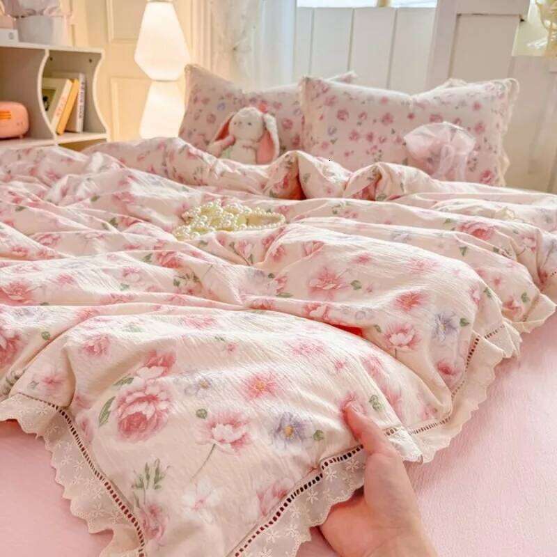 2025 new hollow lace wrinkled cotton four-piece household student dormitory three-piece set bed sheet quilt cover Y260124