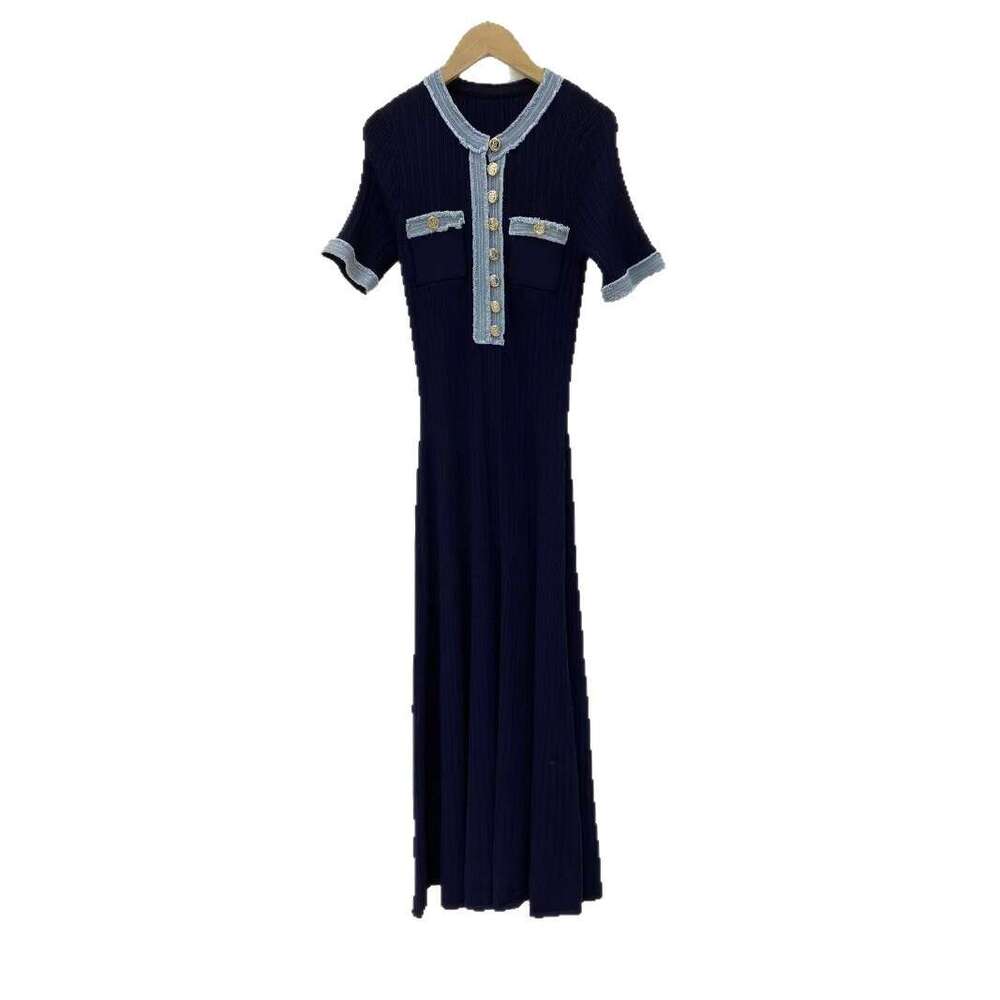 2026 Spring/Summer New French Elegant Designer Slimming Color Block Round Neck Long Knitted Dress for Women