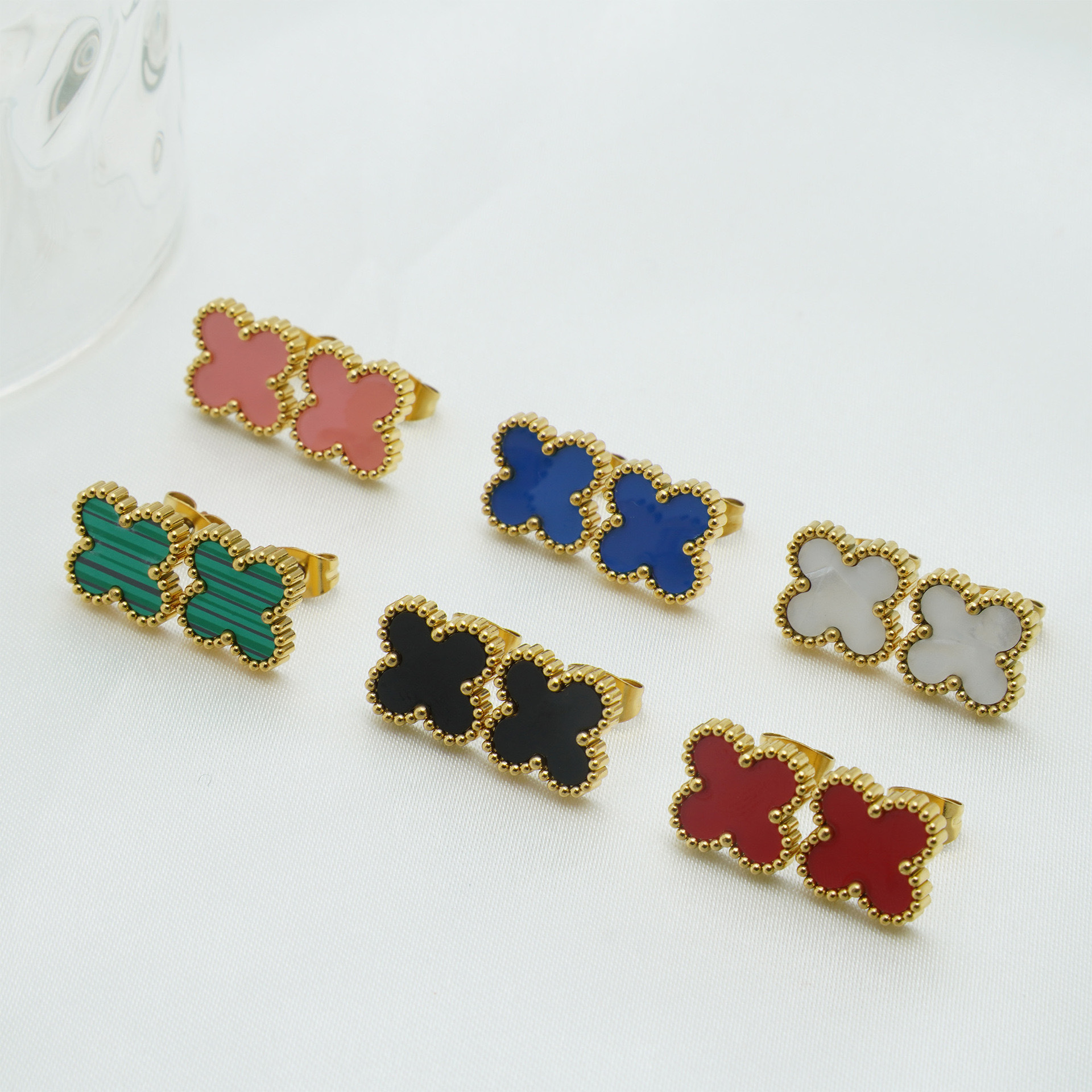 Women Jewelery vanly cleef earrings 13 Titanium Steel Four-Leaf Clover Earrings Classic Four-Leaf Clover Earrings Vacuum Sealed Furnace