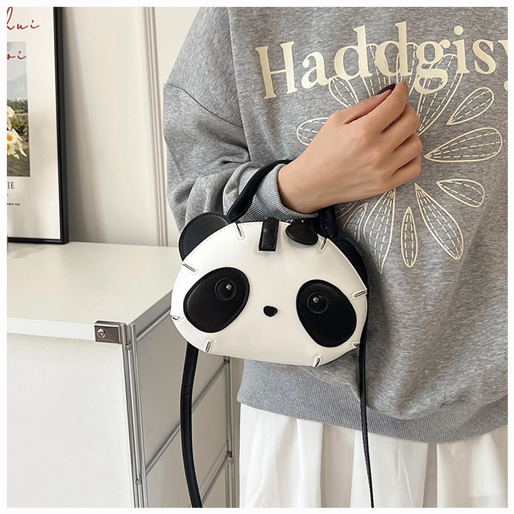 Panda Single Shoulder Korean Version Simple Versatile Crossbody Student Cute Handbag 2025 Children's Bag