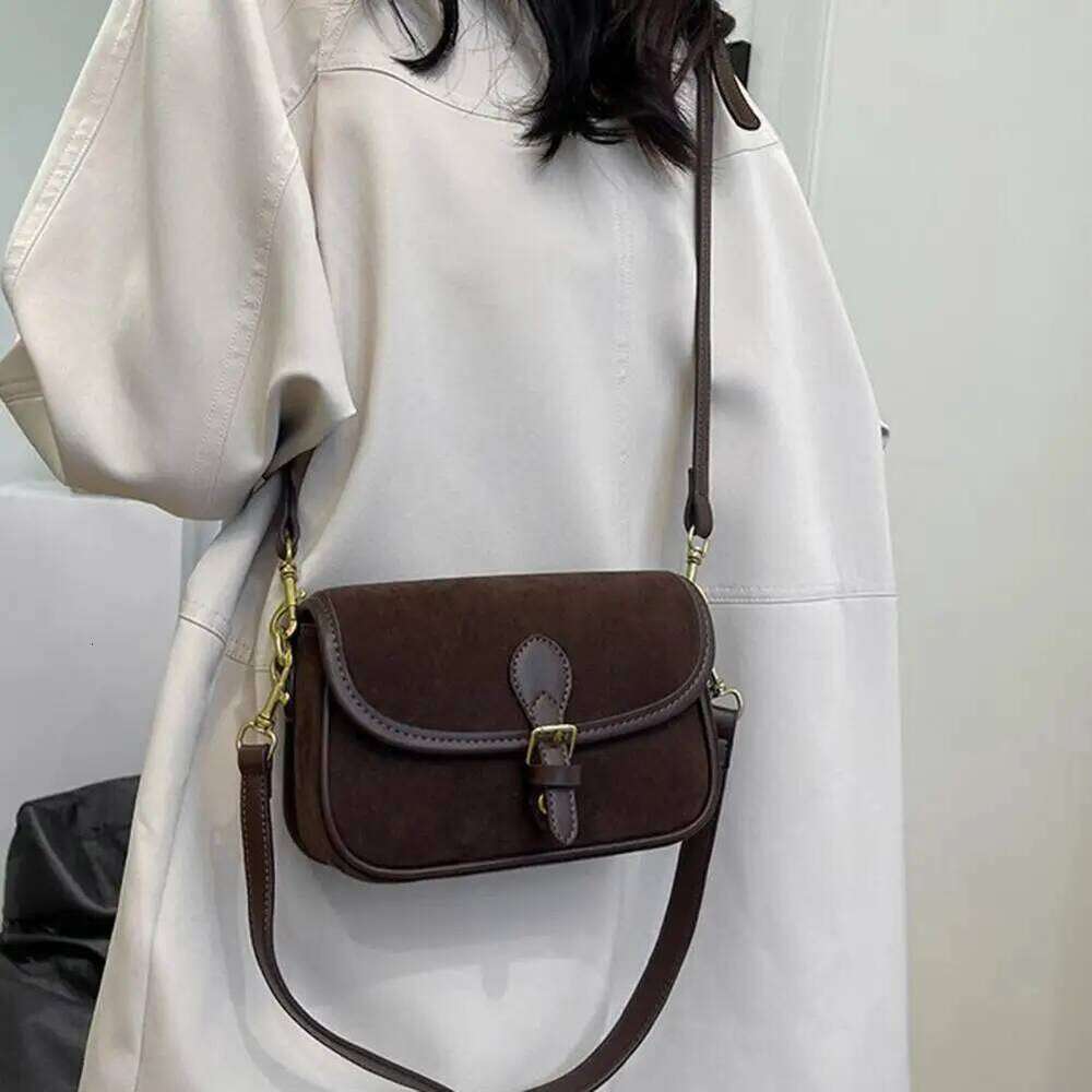 Small Shoulder Women Crossbody Bag with Adjustable Strap Large Capacity Fashionable Handbag Satchel Purse XJ260125