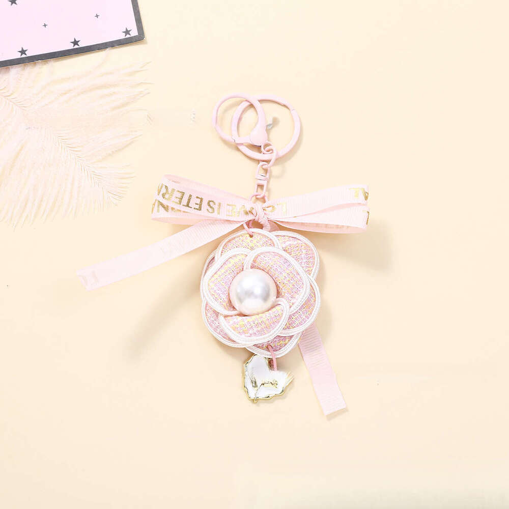 Ribbons and bow keychain Sweet heart pendant An accessory with the style of Xiao Xiangfeng