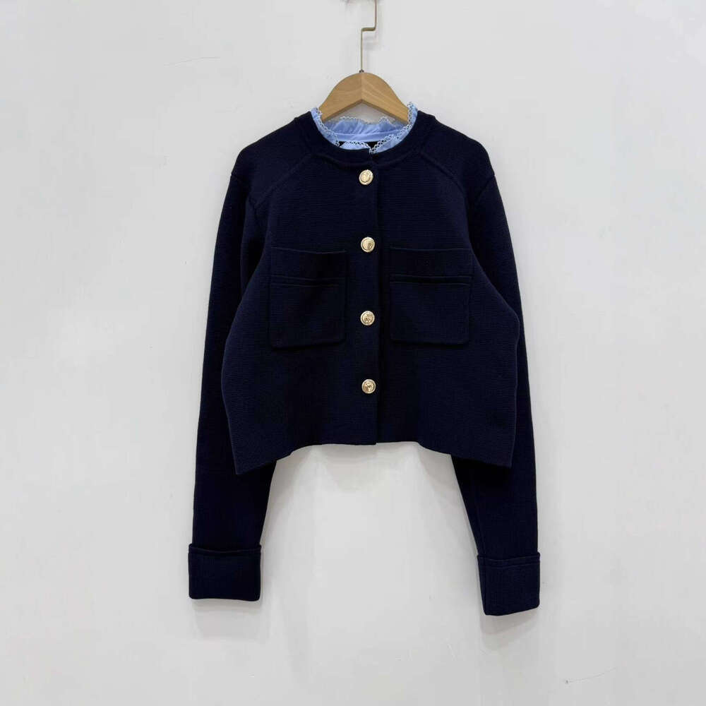 2026 Autumn/Winter New French Elegant Designer British Color blocked Lace Collar Single breasted Knitted Open Short Top for Women