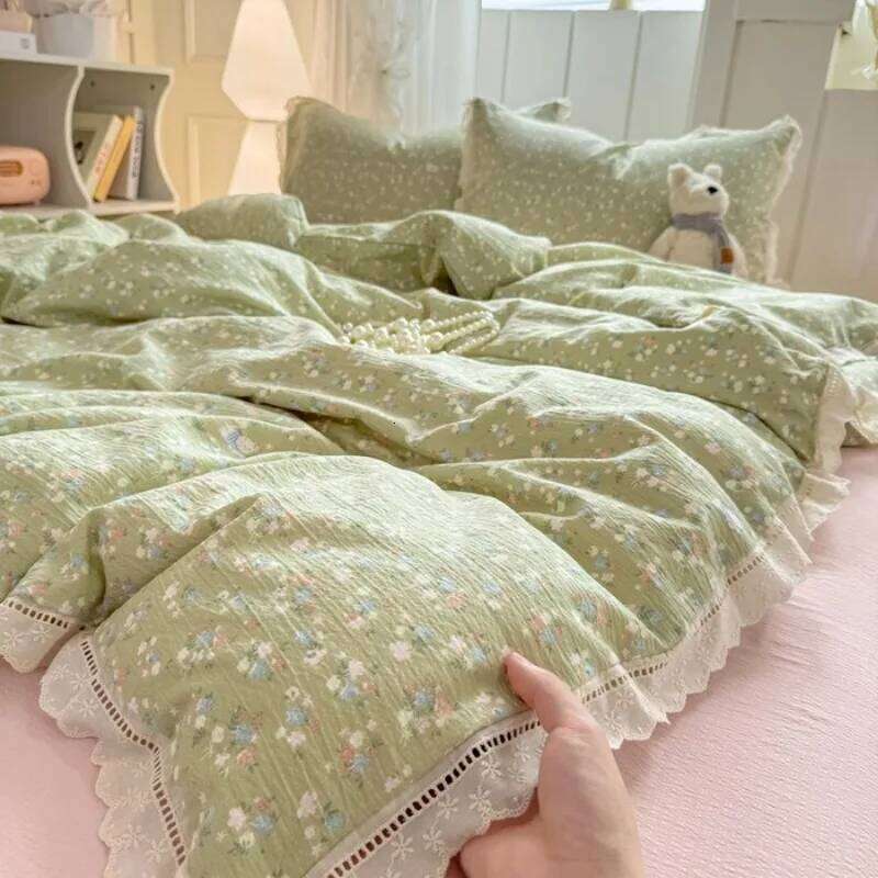 2025 new hollow lace wrinkled cotton four-piece household student dormitory three-piece set bed sheet quilt cover Y260124