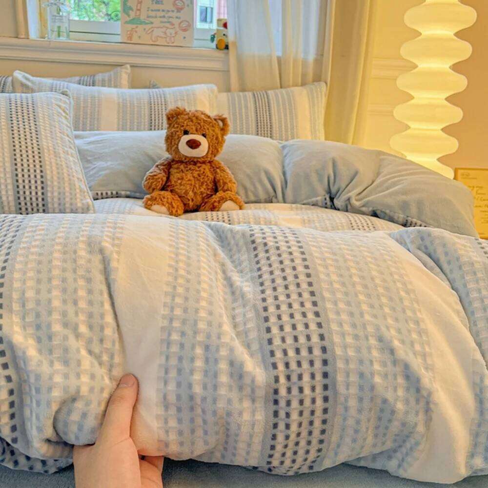 Class A Thickened Milk Velvet Four-Piece Winter Warm Duvet Quilt Cover Bed Sheet Pillowcase Soft Bedding Set Y260124