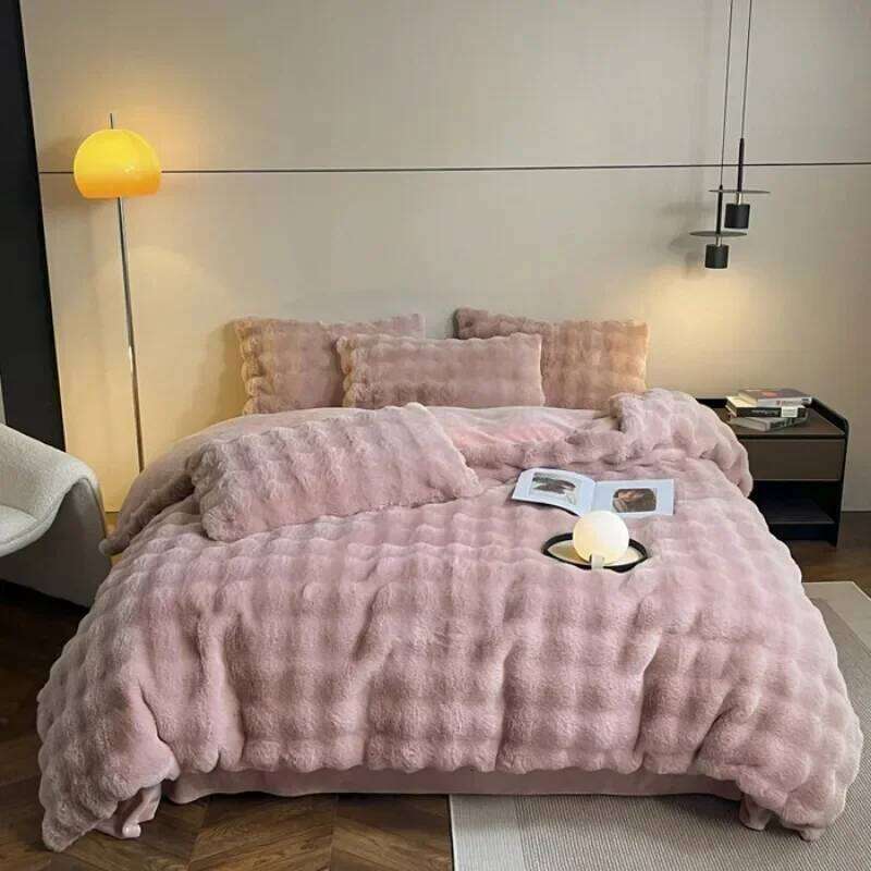 2024 New Autumn and Winter Warm Thickened Skin-friendly Comfortable Rabbit Milk Plush Four-piece Set Sheet Kit Y260124
