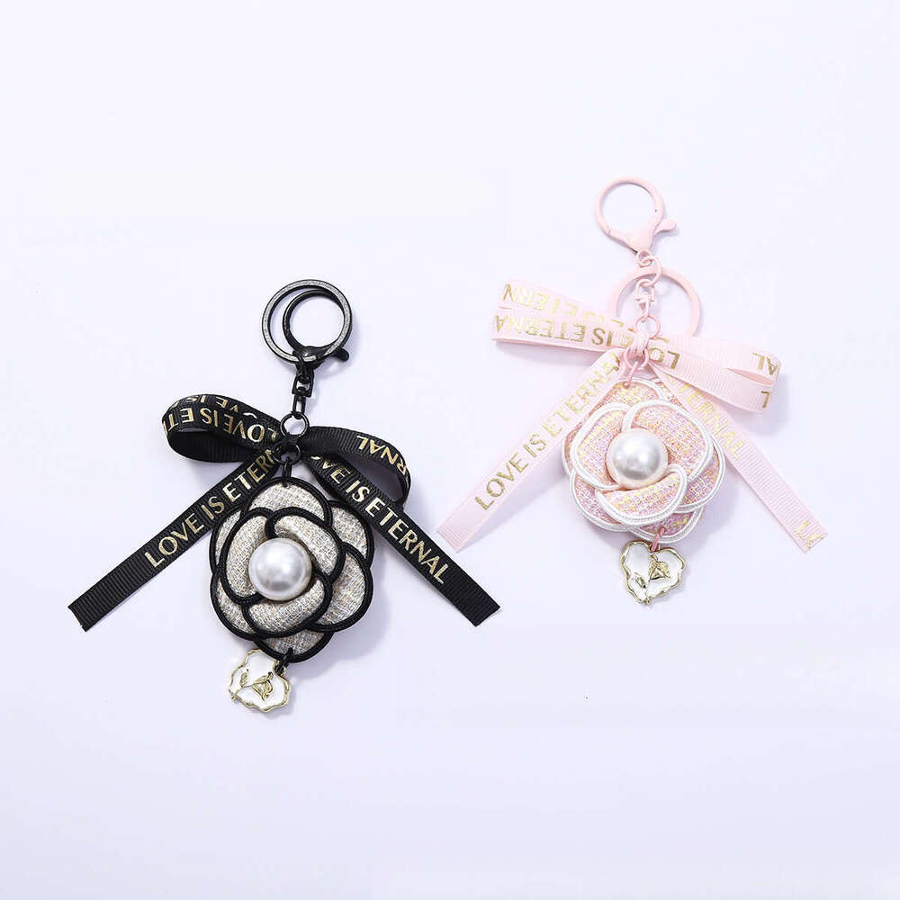 Ribbons and bow keychain Sweet heart pendant An accessory with the style of Xiao Xiangfeng