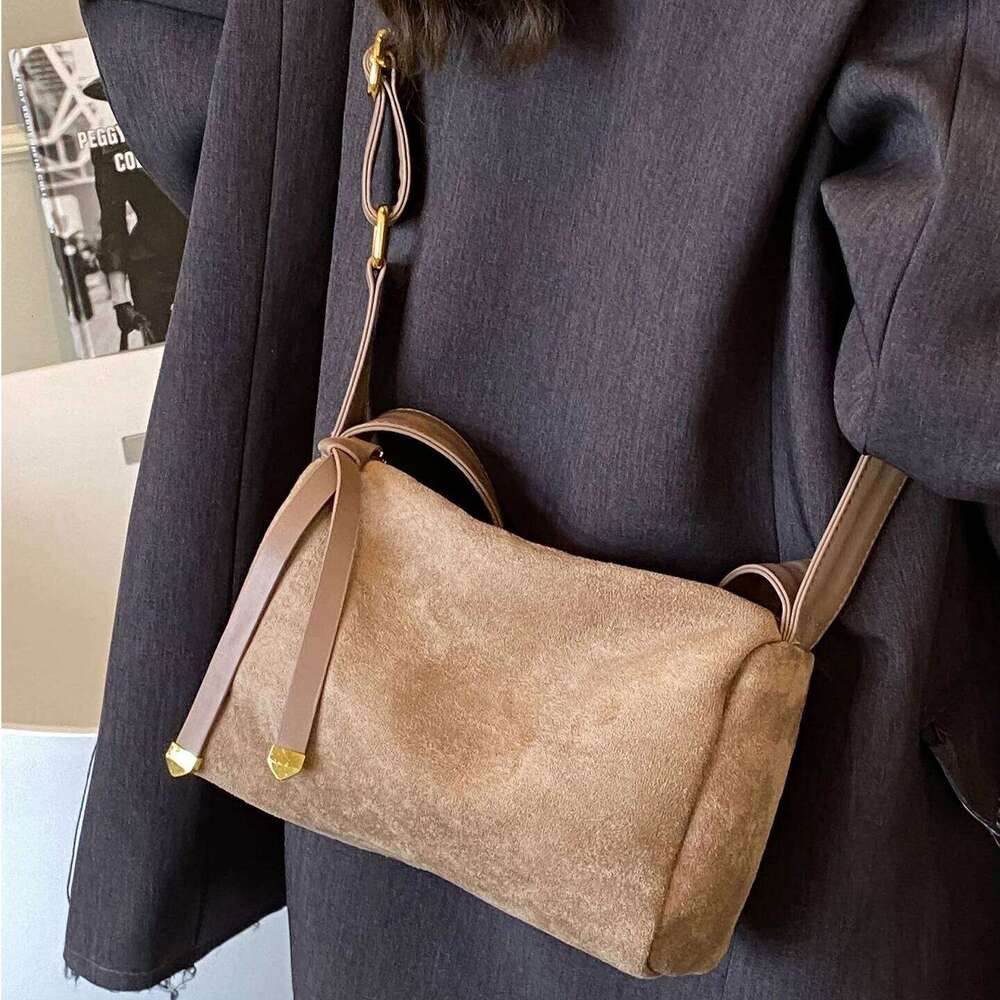 High-end Suede Crossbody Bag Women's Large Capacity Square Handbags Winter New Solid Color Shopping Single Shoulder Pack XJ260125